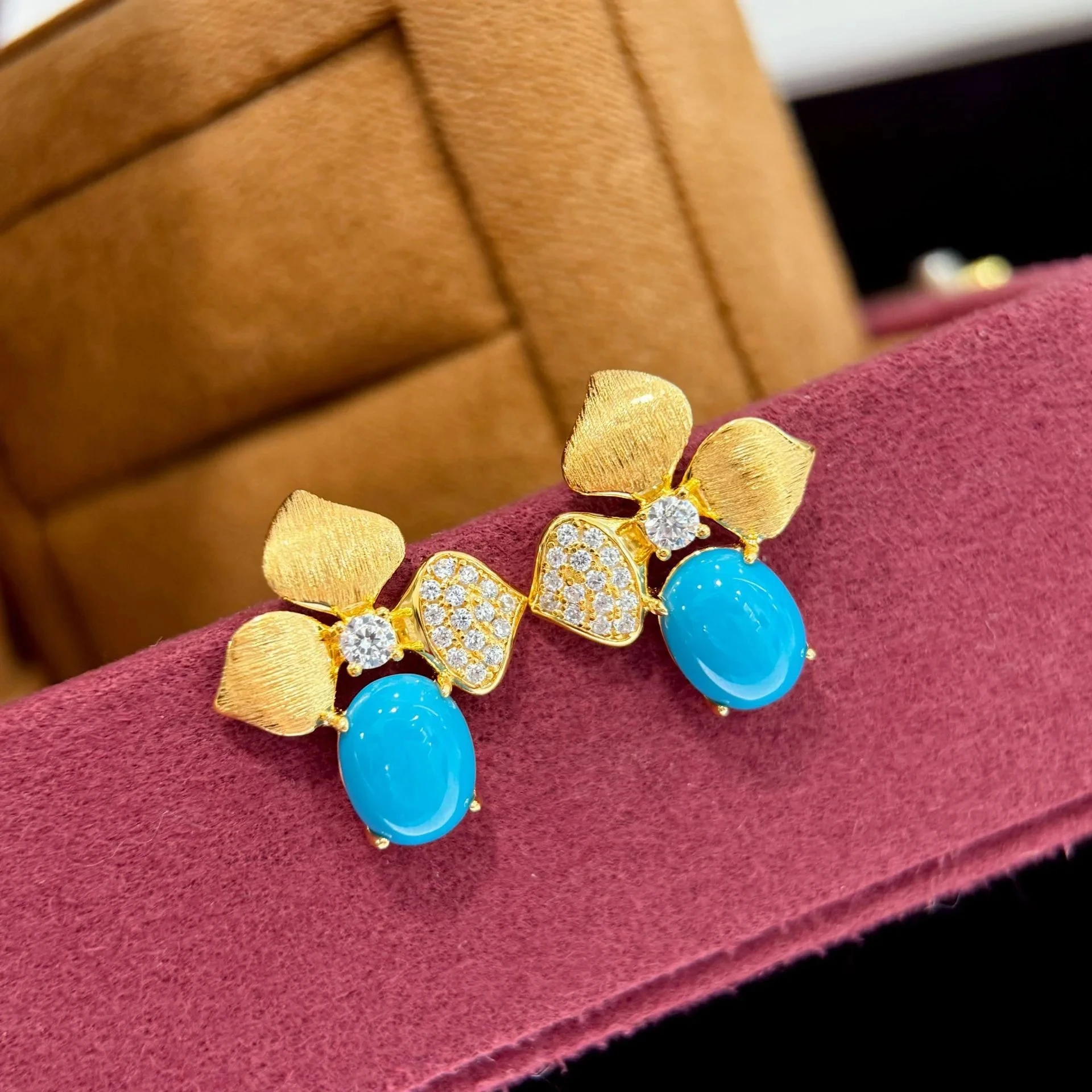 New hot selling high-quality classic 2024 new women's brand turquoise petal earrings retro S925 silver luxury party wedding