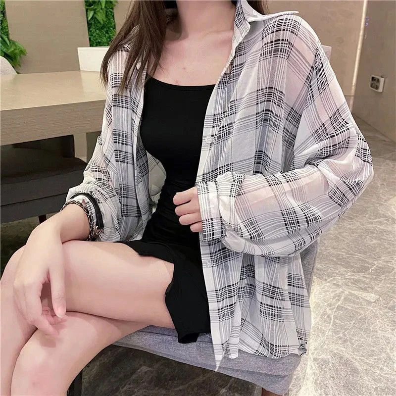 Oversize Women Plaid Shirts Summer Long Sleeve Simple Loose Female Blouse Fashion Korean Sun-proof Ladies Tops New