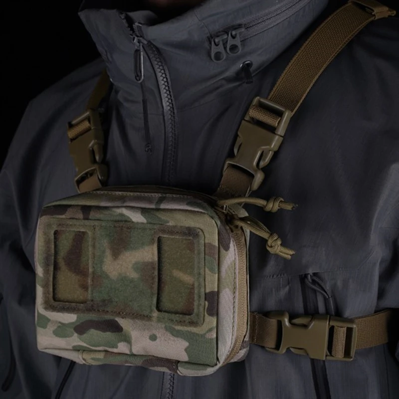Panel MOLLE plegable de pecho con soporte móvil y doble cremallera - imagen 3