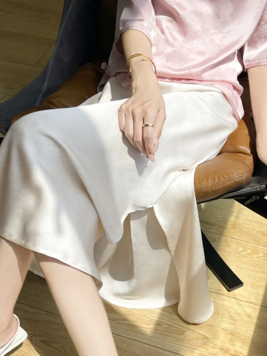 

New Chinese Sle k Pattern Embroidery f Skirt Women's High Waist Dra Vinegar Silk Satin Fi Tail Long Skirt Wrap ...