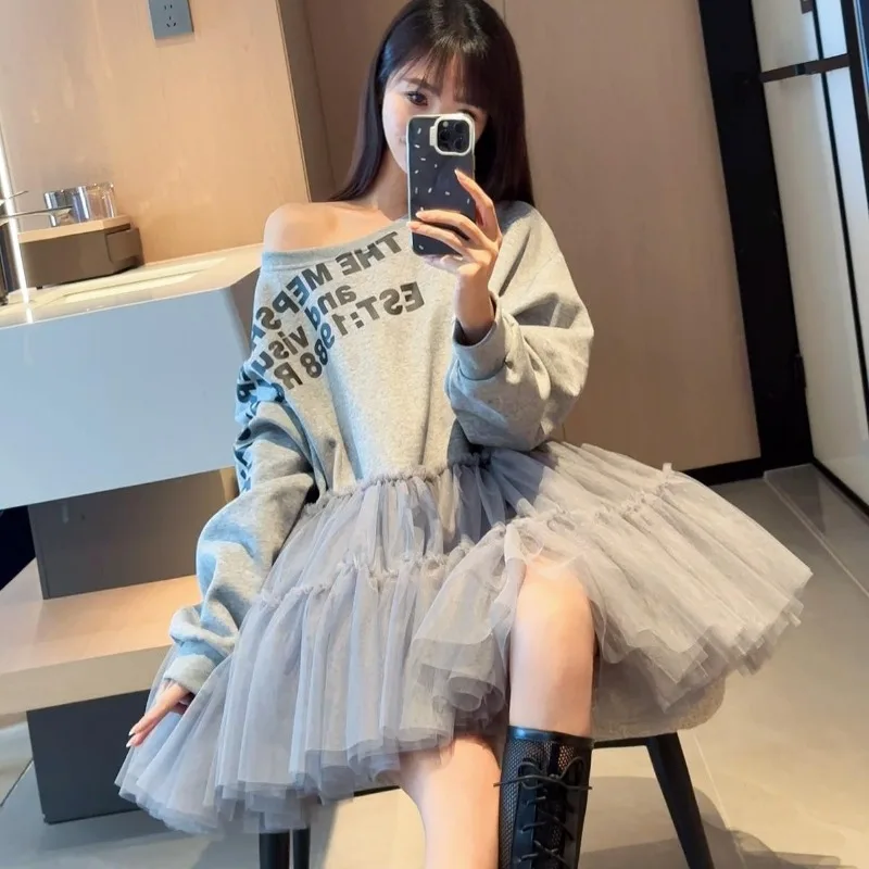 Heavy Industry Mesh Stitching Large Pendulum Tutu Vestidos Diagonal Shoulder Loose Casual Letter Autumn New Hoodies Dress Women