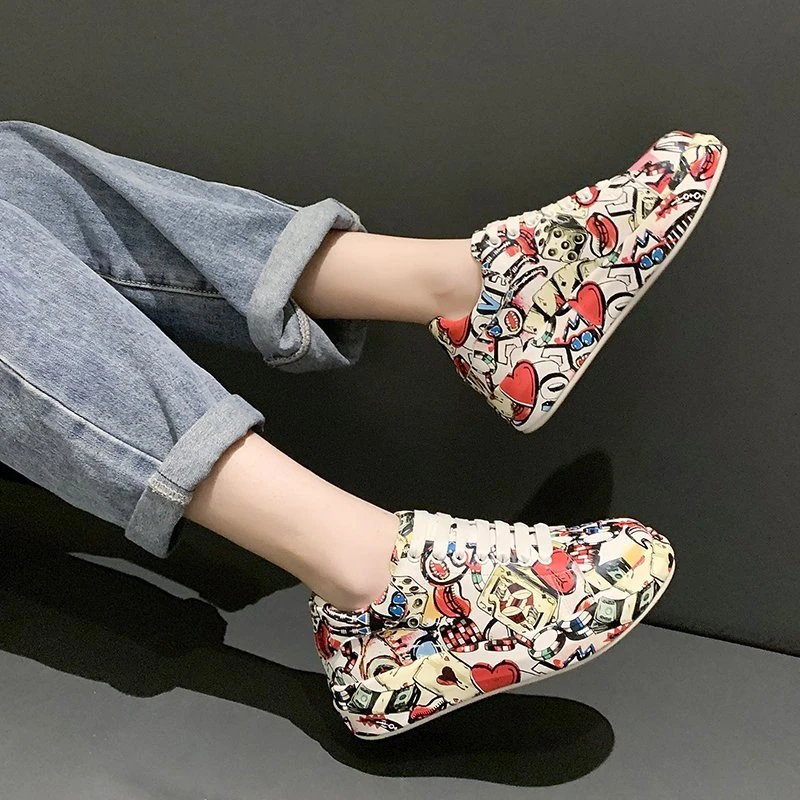 

Women's Thick-soled Sneakers 2023 Fashion New Painted Graffiti Lace Up Sports Shoes Women Flat Pu Leather Ladies Running Shoes