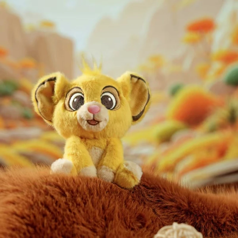 Disney Il Re Leone Simba Bambola per Bambini Anime Simpatico Portachiavi in Peluche Zaino di Moda Ciondolo Kawaii Bambini Ragazza Regali di Festa