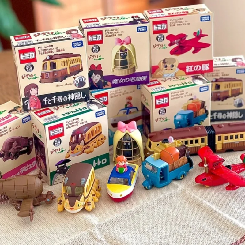 سلسلة Tomy Tomica Miyazaki بدون وجه من سلسلة الرسوم المتحركة Totoro Catbus Kaigen Railway Train