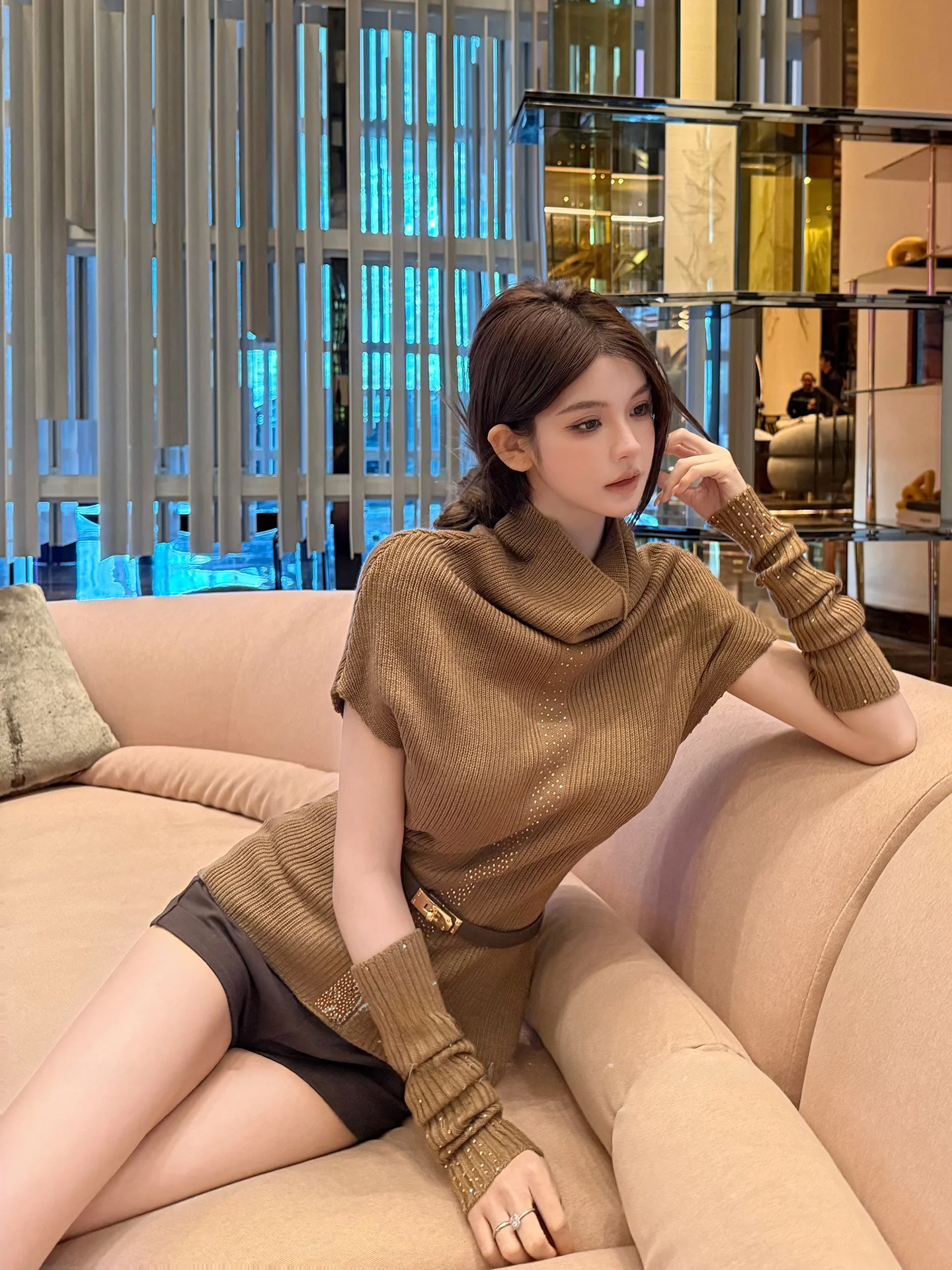 

Шикарный женский вязаный свитер с градиентным воротником из страз, с длинным рукавом, высоким воротом, однотонный, в повседневном стиле, модный топ для девушек