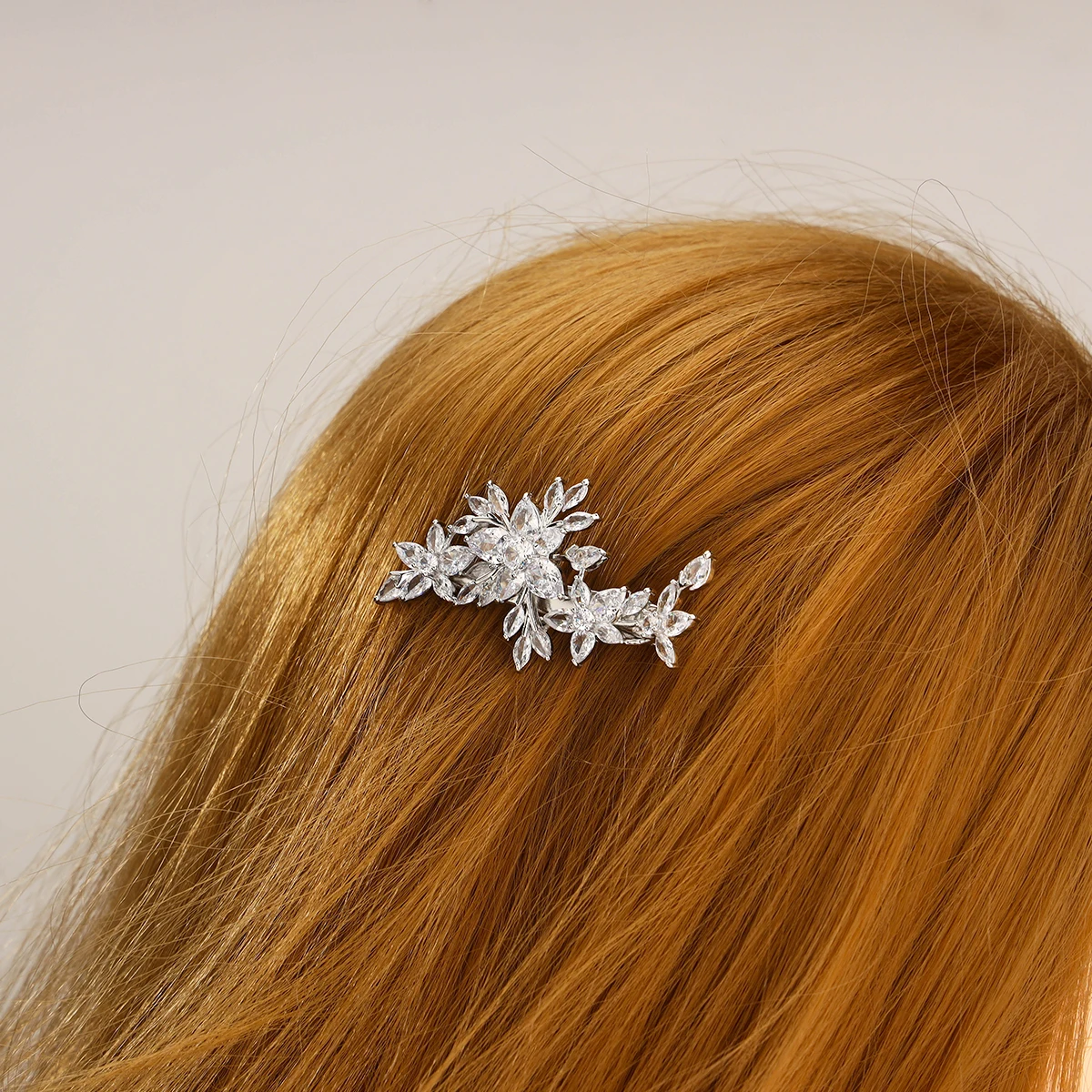 Bridal Wedding Hairpins Are Noble And Luxurious Zircon Hair Ornaments For Wedding Balls Or Parties