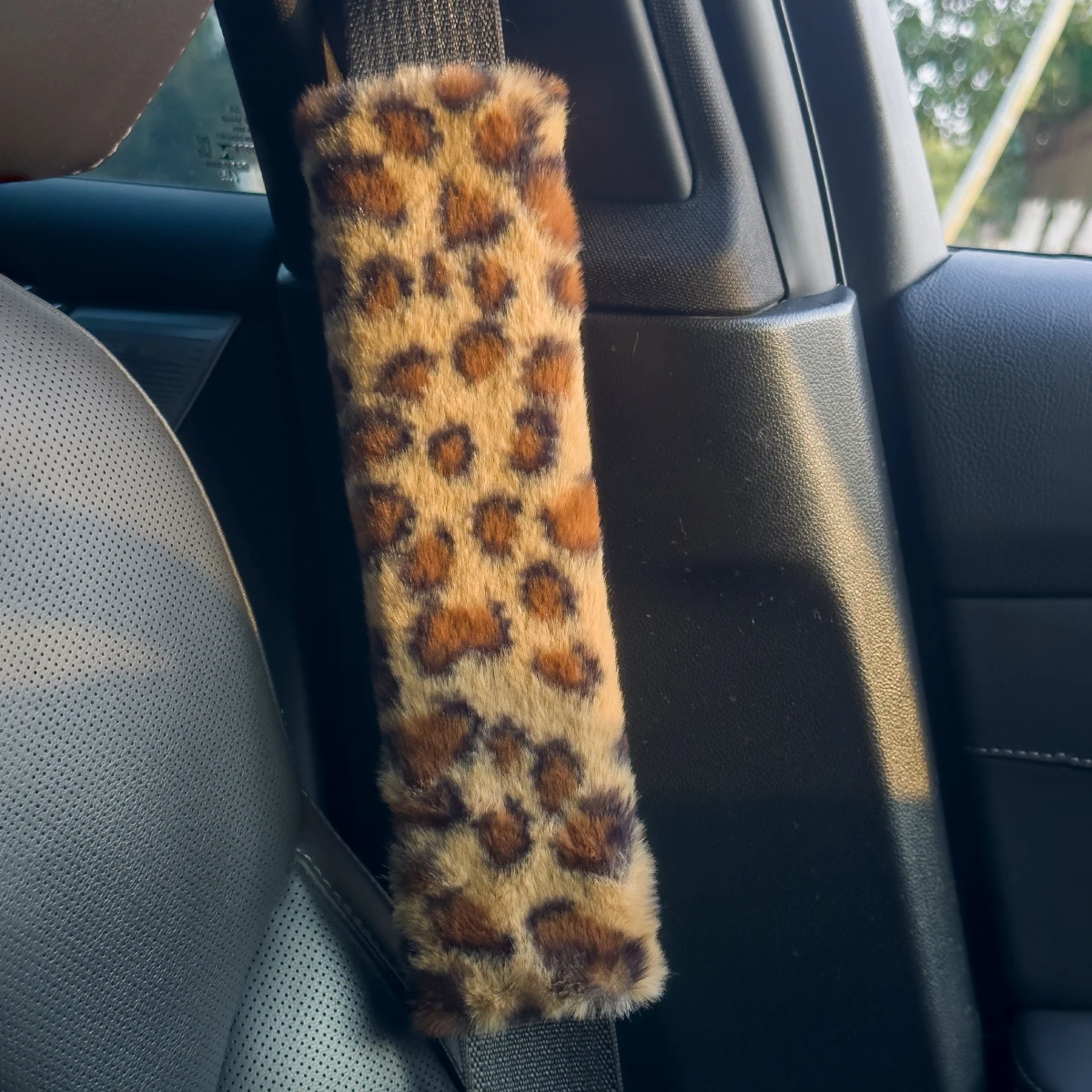 1PC Creative Leopard Print Seasonal Universal Safety Belt Shoulder Cover