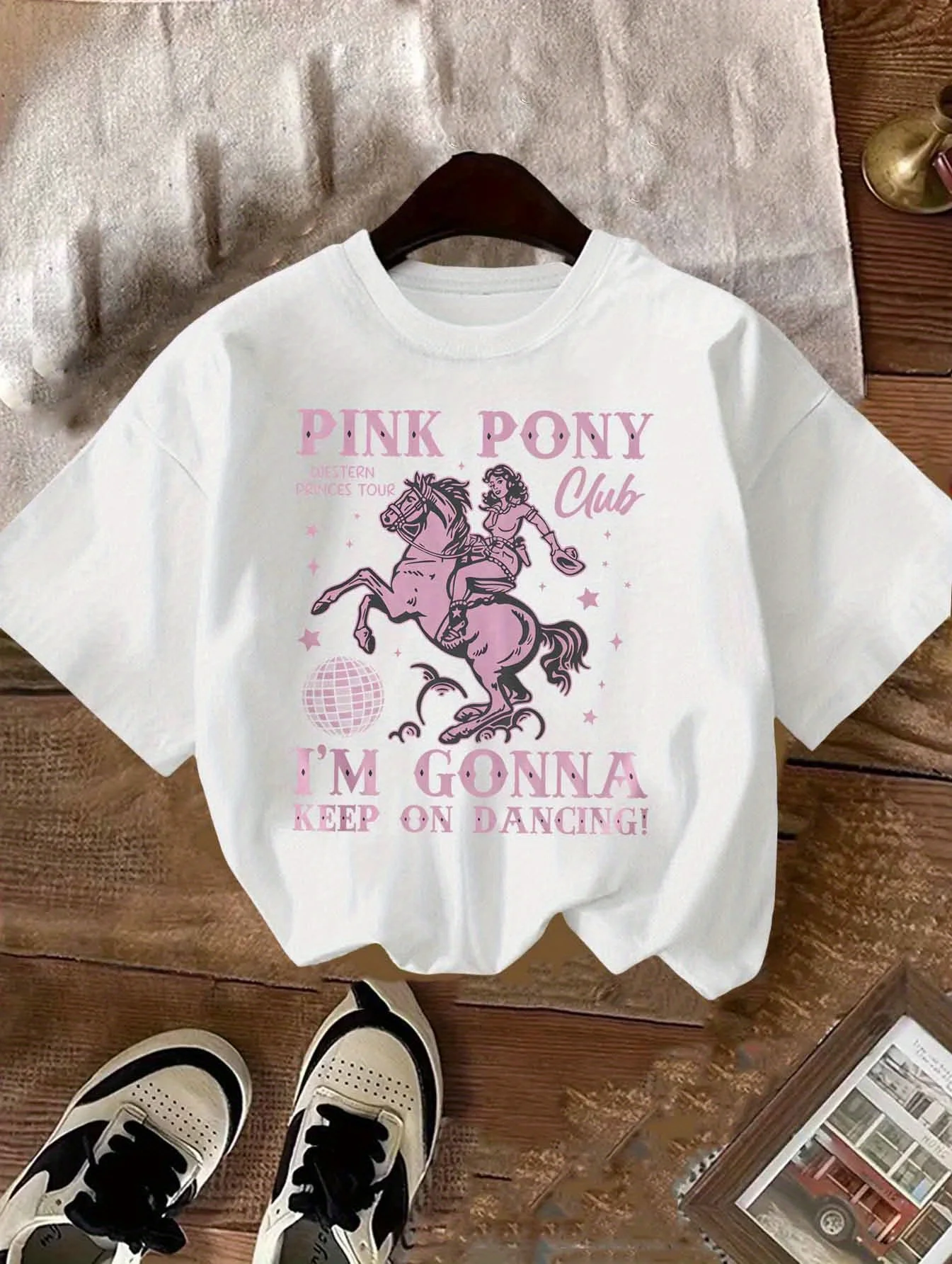 Sommerliches Mädchen-T-Shirt aus reiner Baumwolle mit Rundhalsausschnitt und „Riding Knight“-Aufdruck, niedliches, kurzärmliges, atmungsaktives Freizeitoberteil für Kinder