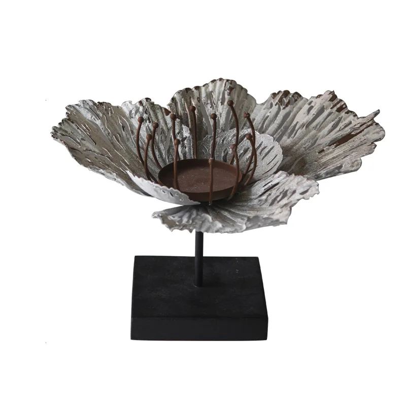 

ins industrial wind lotus candle holder retro old bed and breakfast living room lighting decoration wedding shooting small