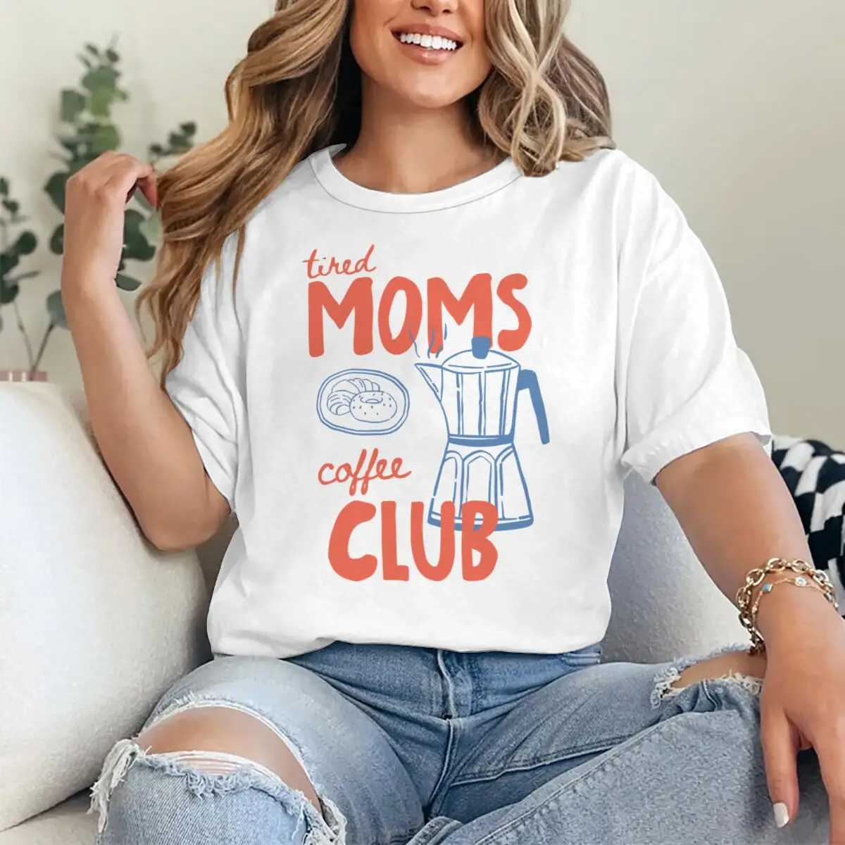 

Tired Moms Coffee Club T Shirt Women Funny Coffee Lover Retro Tshirt Trendy Short Sleeve Tees Coffee Mama Life Streetwear Gifts