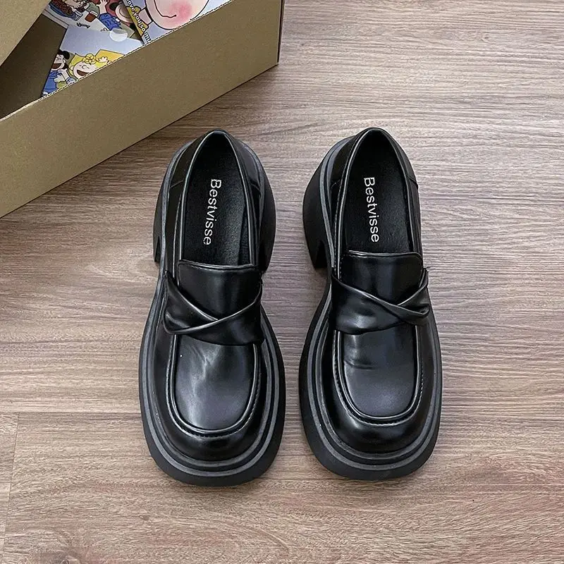 

French Vintage Thick Sole White Loafer Women's Shoes 2025 New Spring Autumn British Style Casual Trendy Footwear