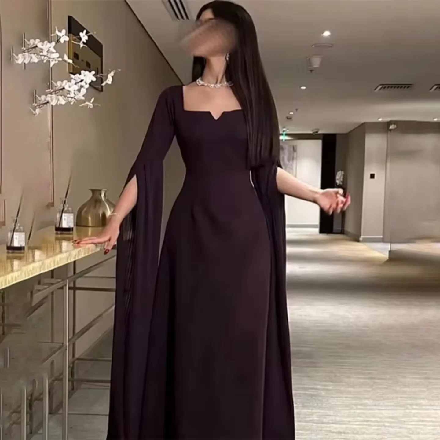 

Long Cape Square Collar Evening Dress Floor Length Customized Prom Dress for Woman Saudi Arabia Formal Occasion Wedding Dress