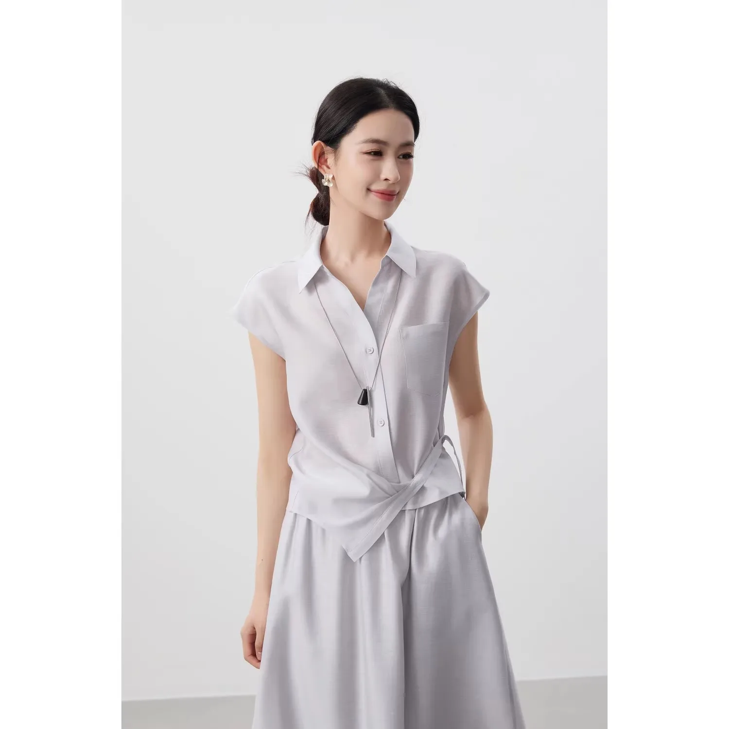 

[Poetic Life Home] Spring and Summer Flax Vinegar Fiber Irregular Ribbon Sleeveless Shirt + Umbrella Skirt Light Sense Set