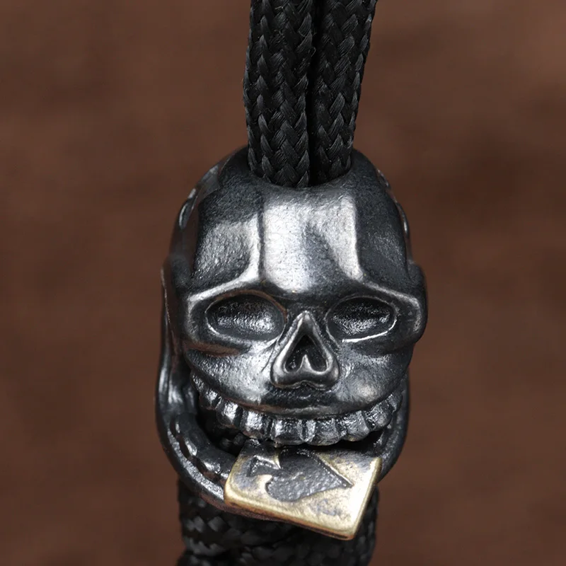 

Черно-желтая покерная карта, череп, латунный нож, бусины, EDC, уличный DIY, плетеный ремешок из паракорда, подвеска, аксессуары, браслеты в стиле панк, подвески