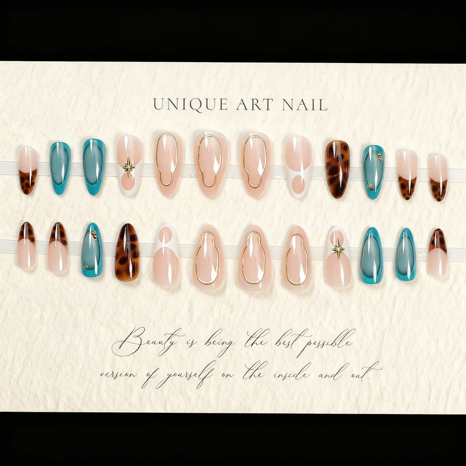 

Французский накладный дизайн ногтей Короткий миндальный звездный свет Дизайн ногтей Кончик леопардового принта Полное покрытие Набор для ногтей Datachable Press on Fake Nails