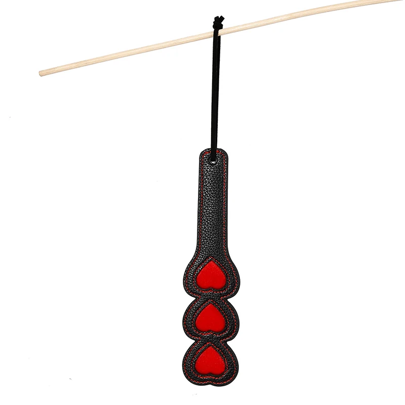 24cm Red Heart Short Leather Paddle Riding Crops Flogger Horsewhips Spikes Spanking Paddle Slapper Dressage Whips