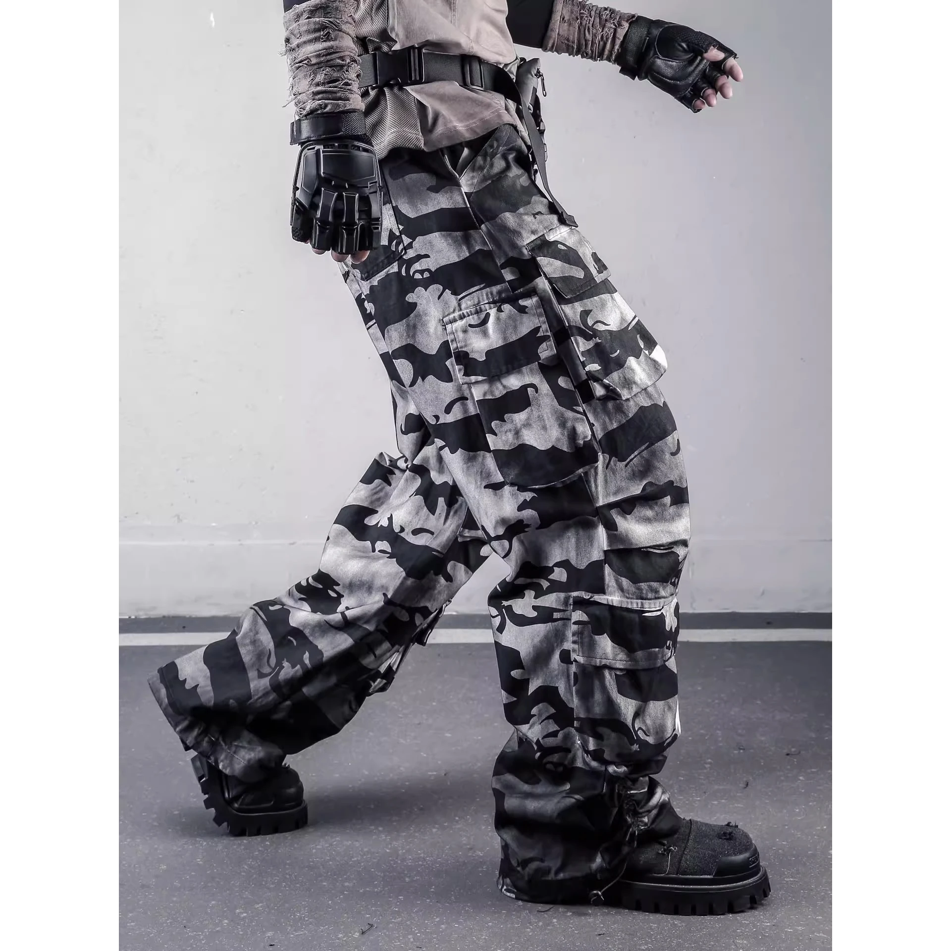 ヴィンテージ メンズ カモフラージュ カーゴパンツ グランジ - Cargo Jogger Pants のレビューと価格