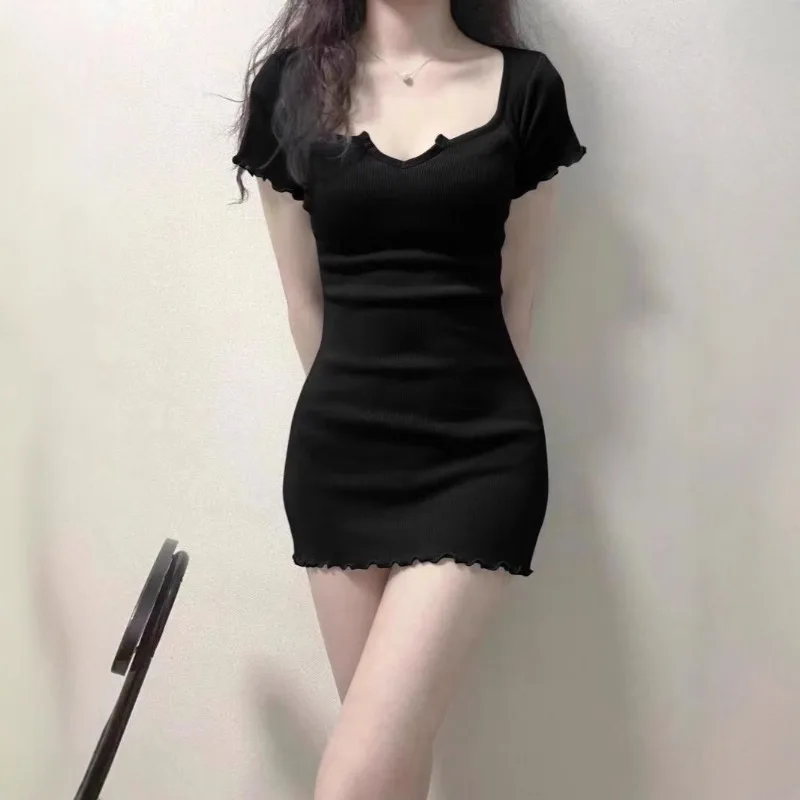 Slim Hip-บรรจุชุดสตรี V คอเซ็กซี่สาวร้อนสไตล์ไม้หูเสื้อยืดชุด A-Line รอบเอวสูงสบายๆชุดมินิฤดูร้อน