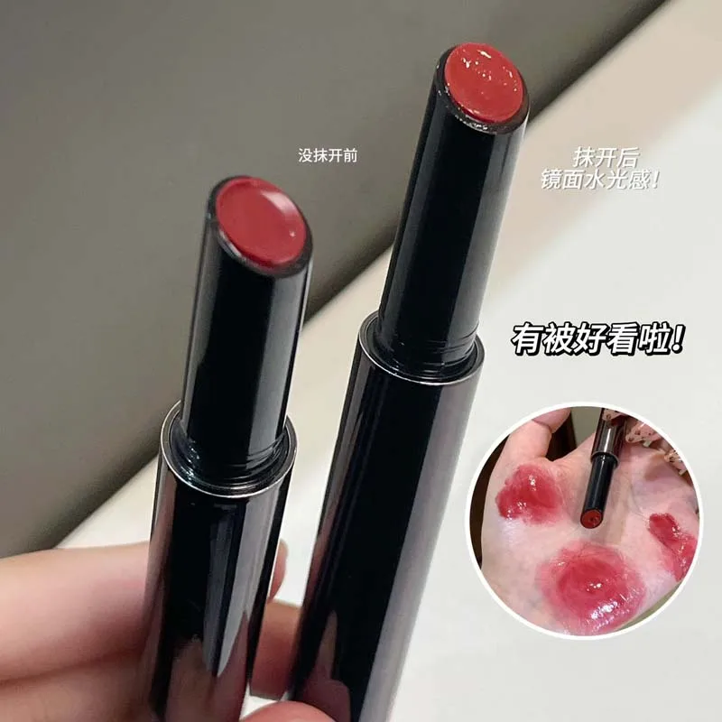 Pink Glow Mirror Lipstick. Glossy mirror finish, hydrating texture, creates tender bright lip color.
