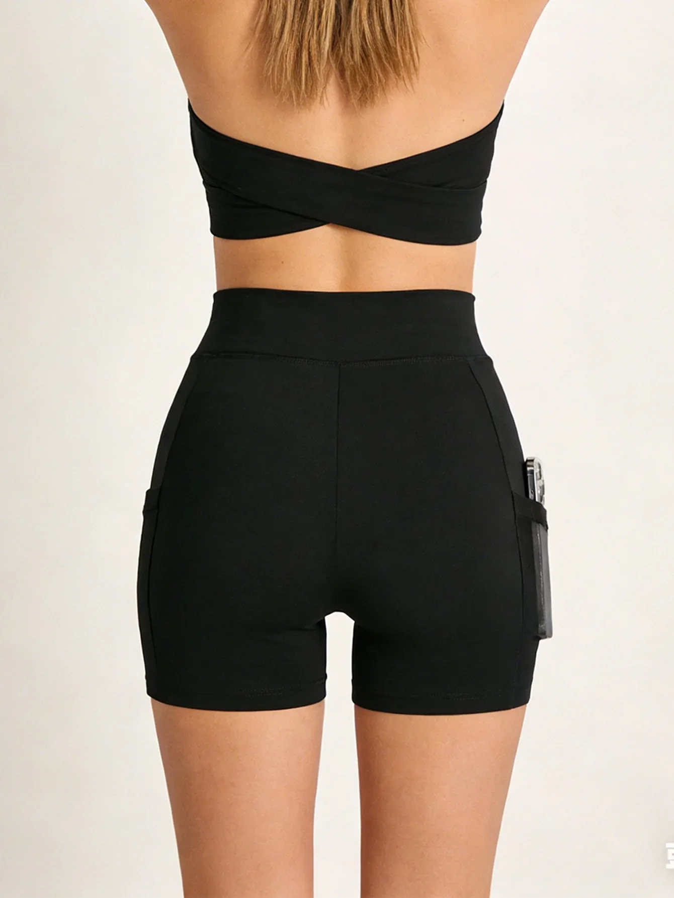 2026 กางเกงขาสั้นรัดรูปผู้หญิงรุ่นใหม่ สำหรับเล่นกีฬา วิ่ง โยคะ ฟิตเนส กอล์ฟ ใส่โทรศัพท์มือถือได้