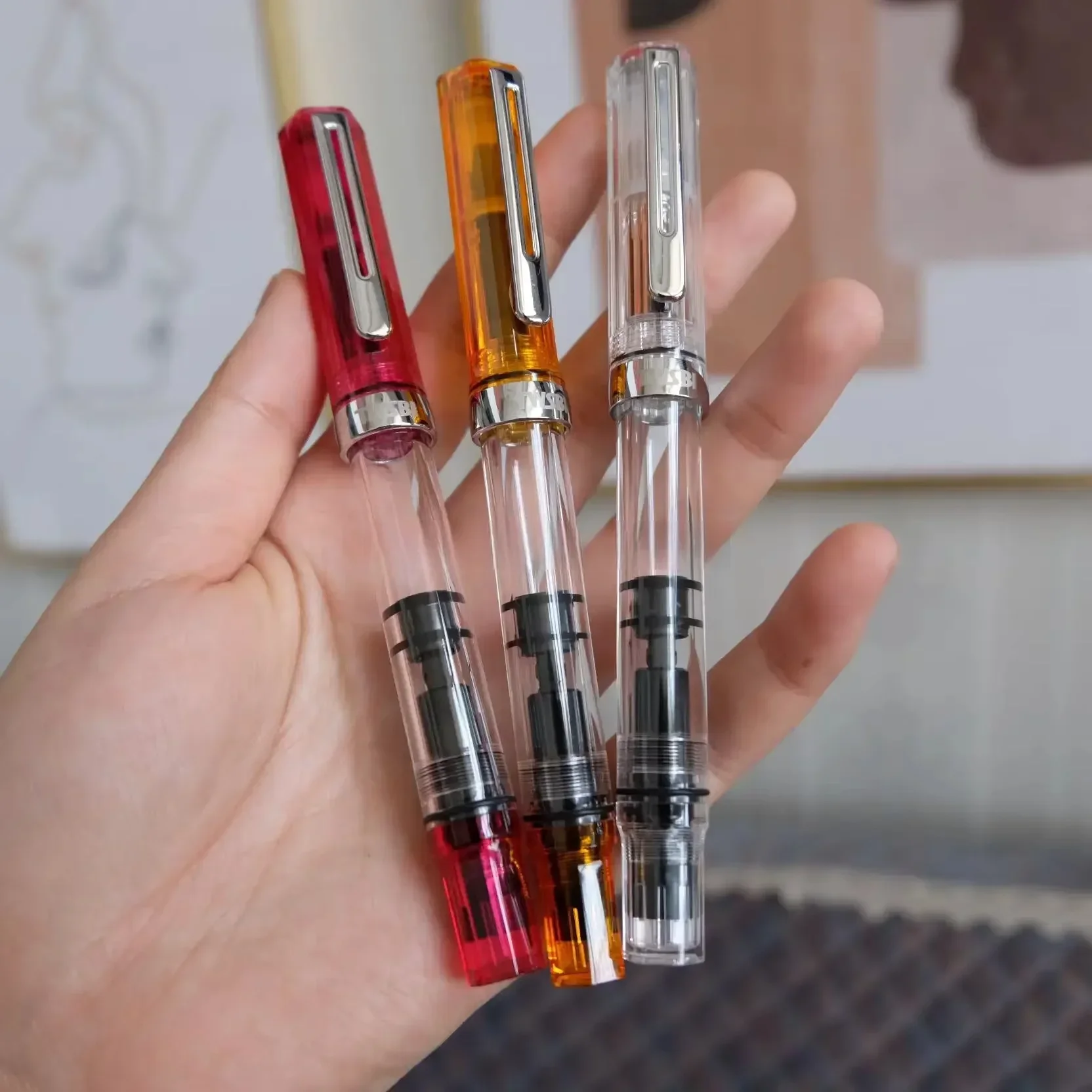 천재 TWSBI ECO 피스톤 수지 만년필 투명 한정 컬러 배럴 대용량 잉크 저장 학생 쓰기 선물