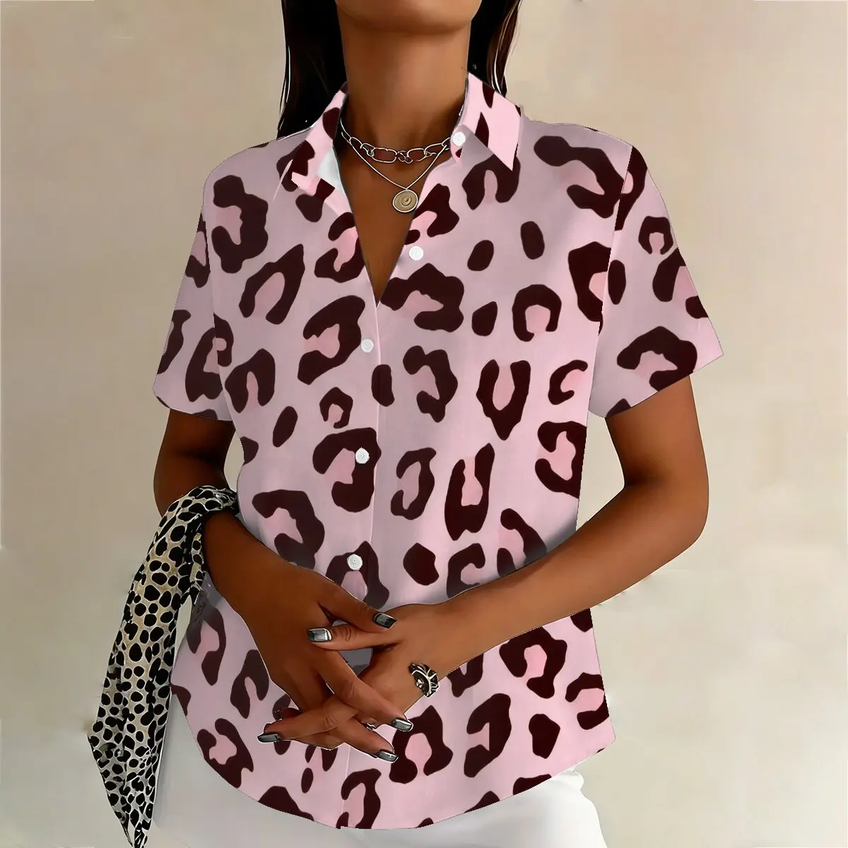 Summer Women's Plus-Size Short-Sleeve Shirt, Pink Leopard Print, Eye-Catching Trendy Style, Retro and Casual, Suitable for Gathe