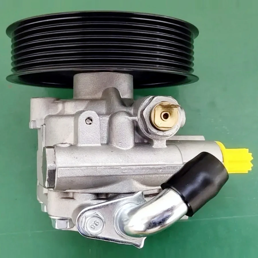 Power Steering Pump For Mitsubishi Pajero Montero 2000 2001 2002 2003 2004 2004 2006 2007 2008  MR418566 MR418476
