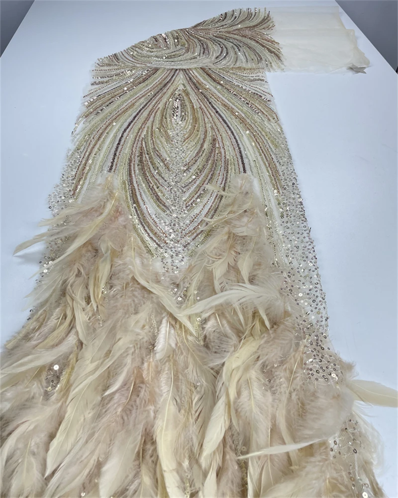 Elegantes Meerjungfrau-Abendkleid mit Überrock, Federdetail, Pailletten, formelles Partykleid, anpassbare Applikationen