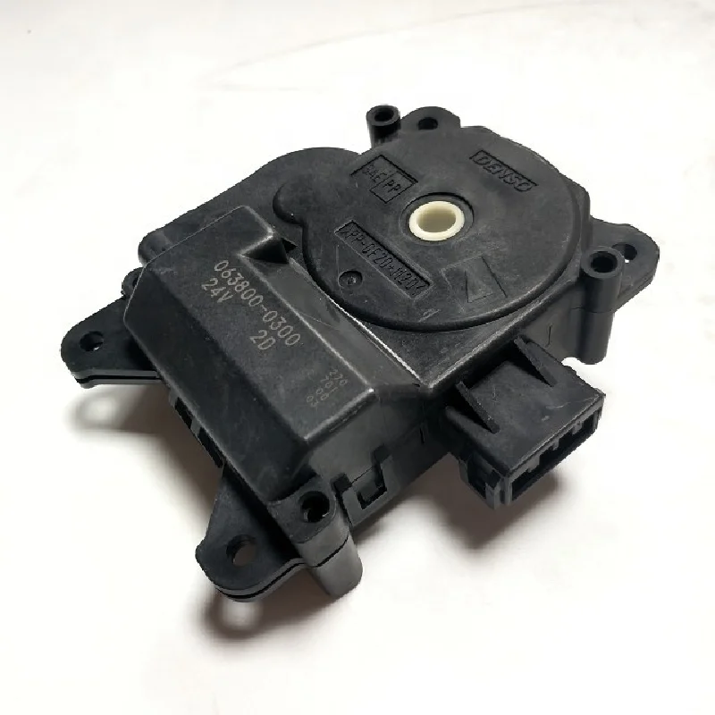 For Komatsu PC200-8/7 PC210-7 PC220-7/8 High Quality Servo Excavator Motor ND063800-0300 Excavator Parts