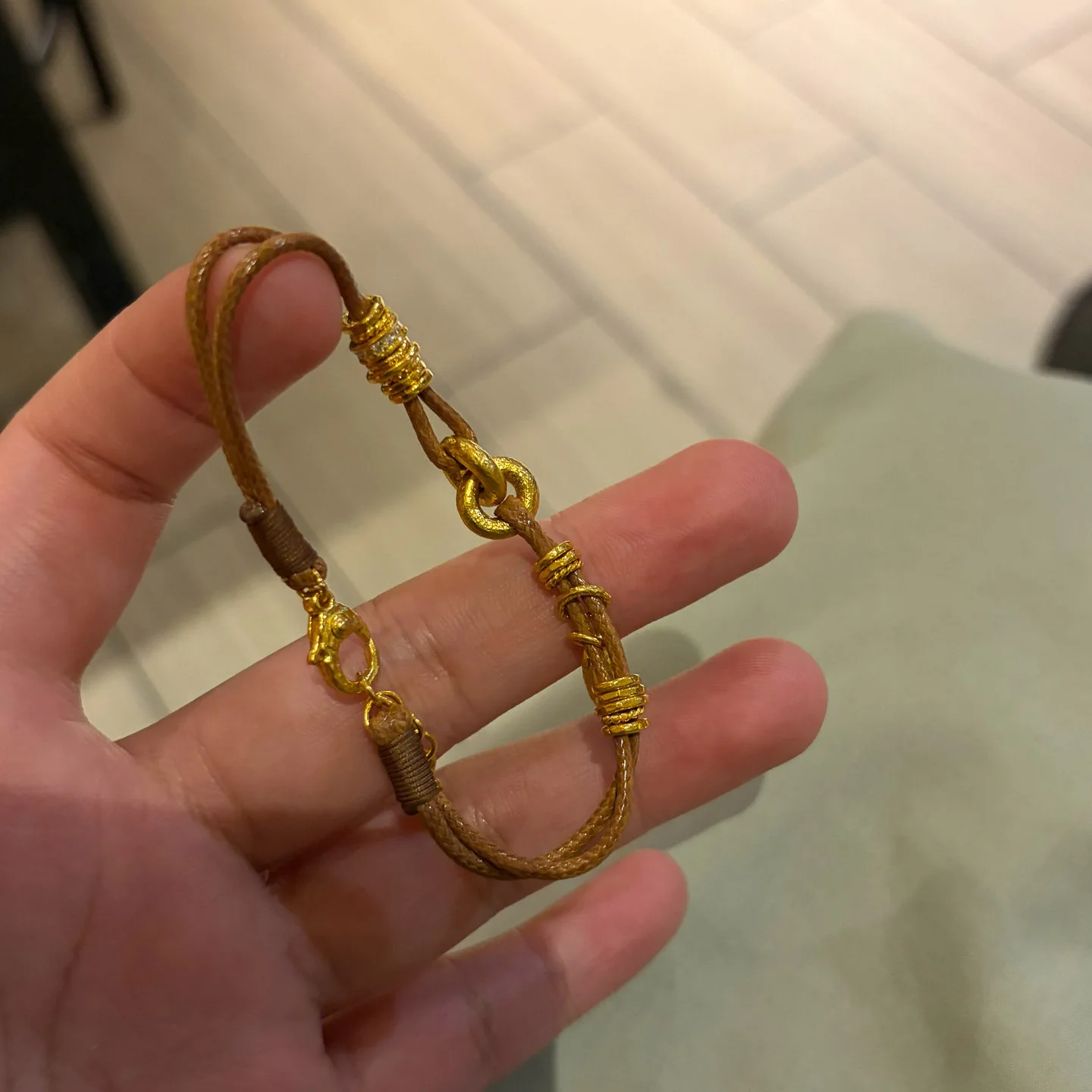 Antique gold craftsm frosted charms hand rope vintage brown wax rope bracelets for Womenlayered with high-end banquet jewelry