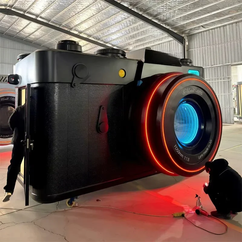 Trend Network Hot Giant Iron Camera Art Camera Mobile Store Vintage Themed Food Truck Display