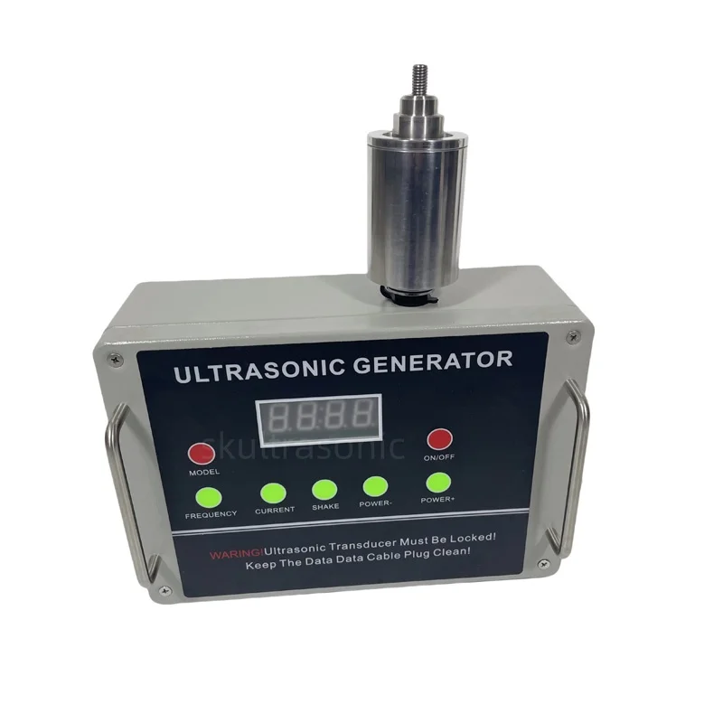 الصناعة الكيميائية مسحوق غربال شبكة مذبذب بالموجات فوق الصوتية ومحرك الطاقة 28 كيلو هرتز 200 واط لترشيح شاشة الاهتزاز