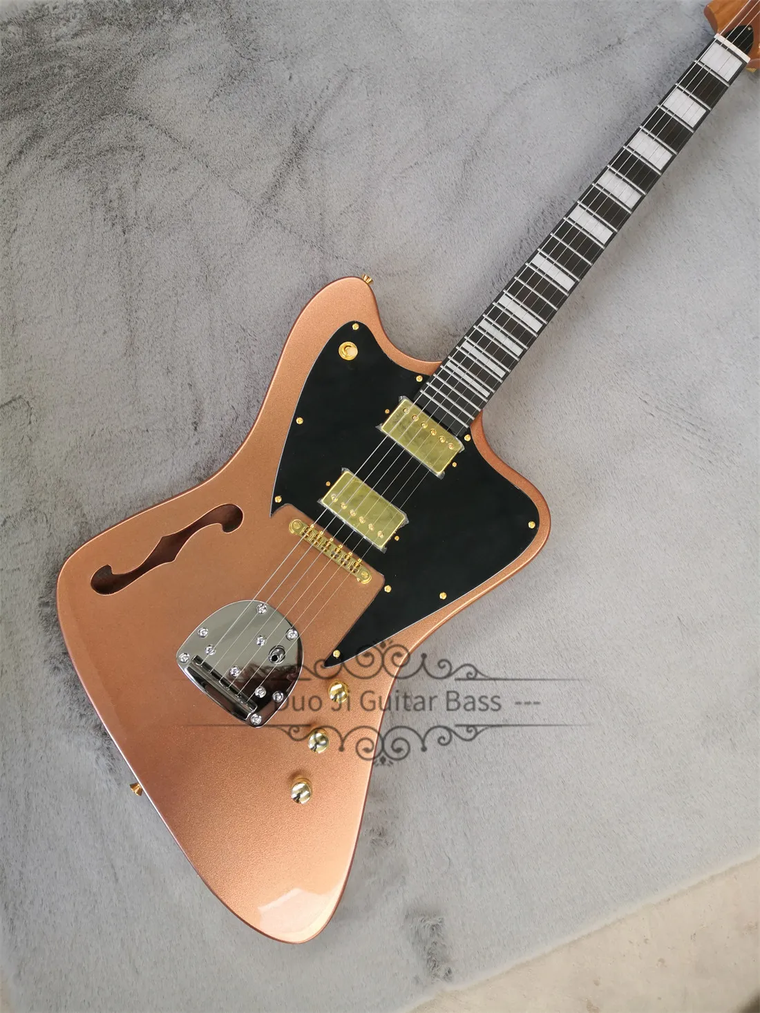 

Metal Orange Electric Guitar Semi Hollow Guitar Maple Neck Basswood Body Fixed Bridge Mother Shellfish Inlay 22 Frets