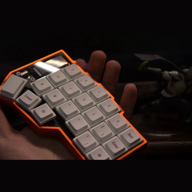 Teclado Dividido Sem Fio Corne 3x6, Carcaça de Alumínio CNC Personalizada, Montagem Case-in-Case de Perfil Baixo, Teclado Dividido com Tela Niceview Z