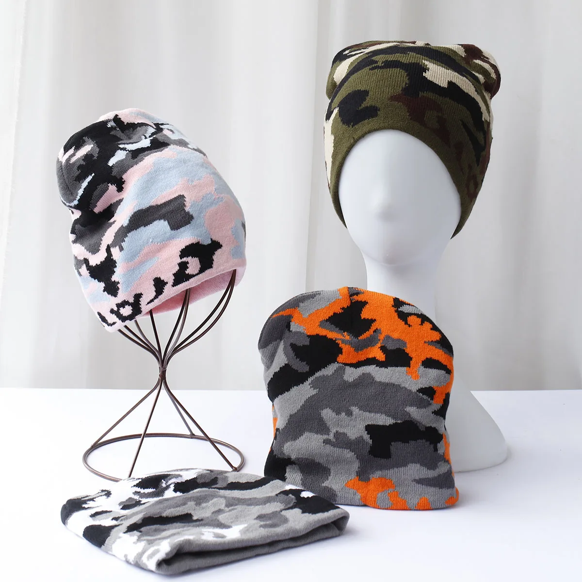 camouflage Ski cap new cool popular winter knitted Toddler beanie hats Embroidery Knitted Hat y2k acrylic hip hop dice hat caps