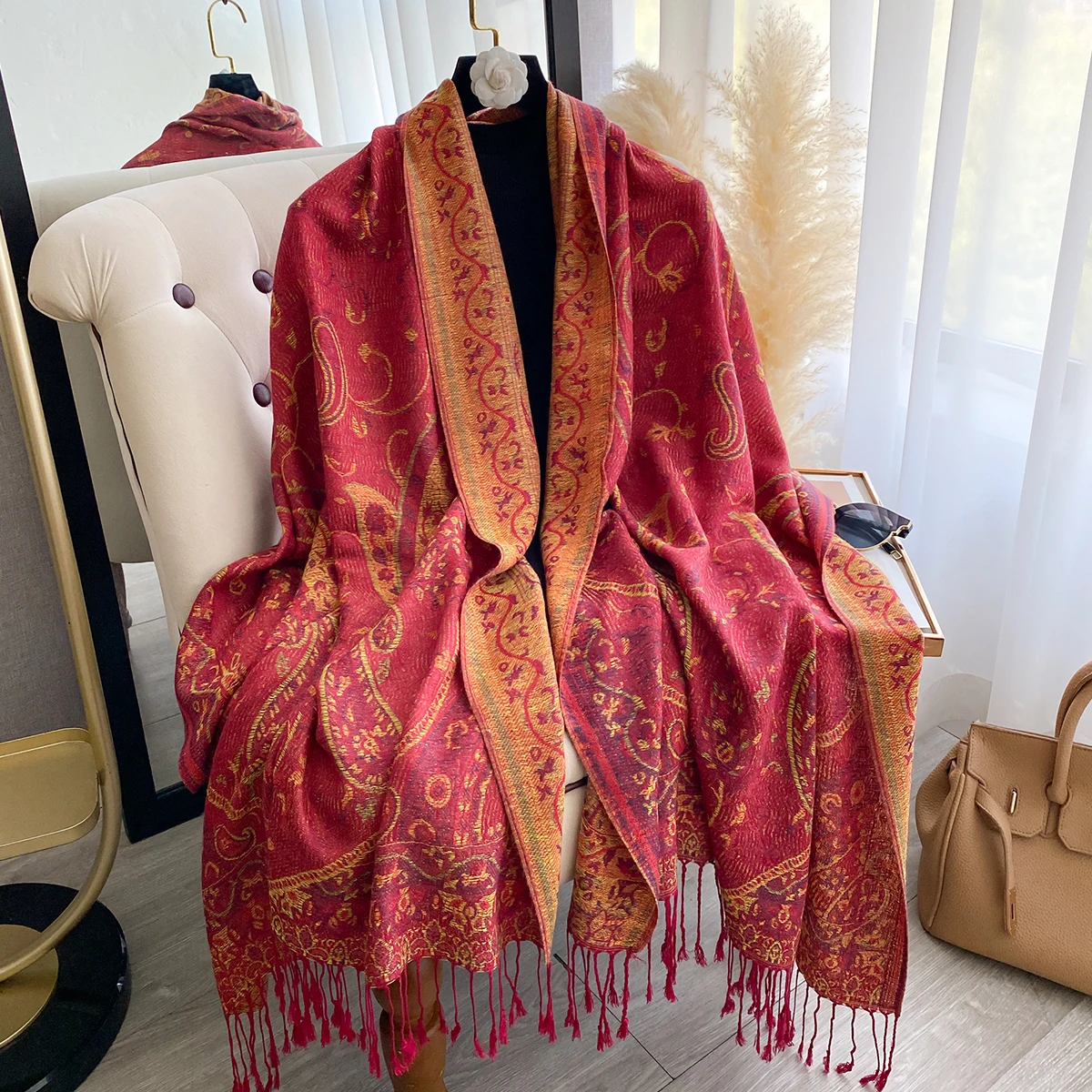 Luxuriöser Winter-Damen-Kaschmirschal – bedruckter, mit Quasten bestickter Schal, warmer Pareo-Umhang und eleganter Poncho – Detail 5