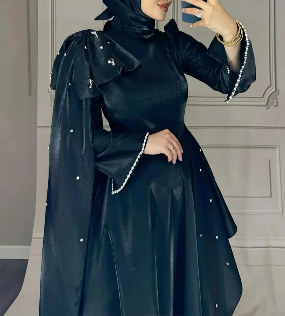 فستان سهرة عربي مخصص متواضع برقبة عالية وأكمام طويلة وكشكشة لؤلؤية على شكل حرف A فساتين حفلة موسيقية جودة عالية