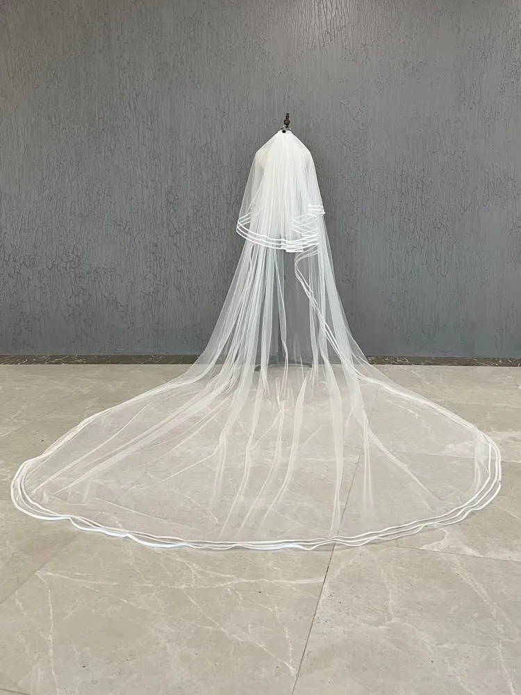 2025 Wedding Veils 2 Layers Tulle Bridal Veil with Comb 4m Long Wedding Veil Ivory