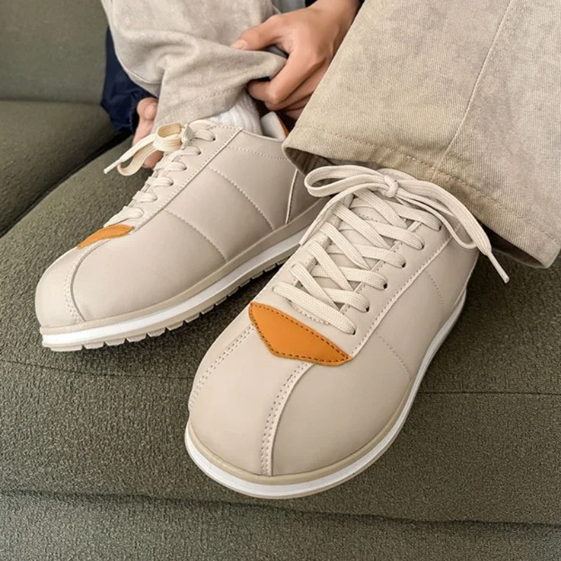 

Low-top Round-toe Color-blocked Simple and Lightweight Leather Casual Shoes Four-season Niche Retro Style Vulcanized Board Shoes