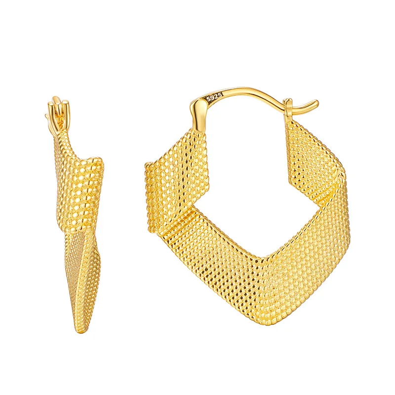 

Irregular Twisted Woven Braid Ear Clasp, 925 Sterling Silver Ear Needle, Women's Earrings, Fashionable, Exaggerated Personality