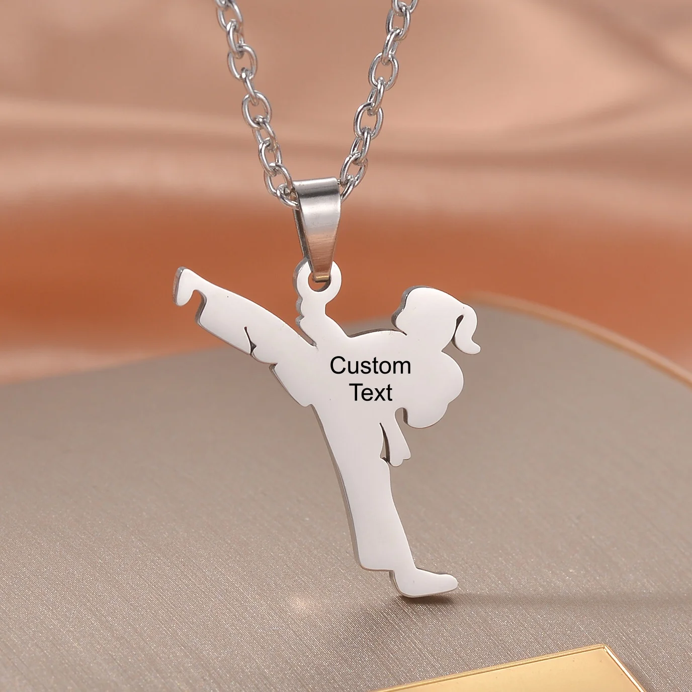 Customized Name Date Taekwondo Kongfu Fight Figure Women Pendant Necklace Stainless Steel Karate Chain Necklace Jewelry Sportman