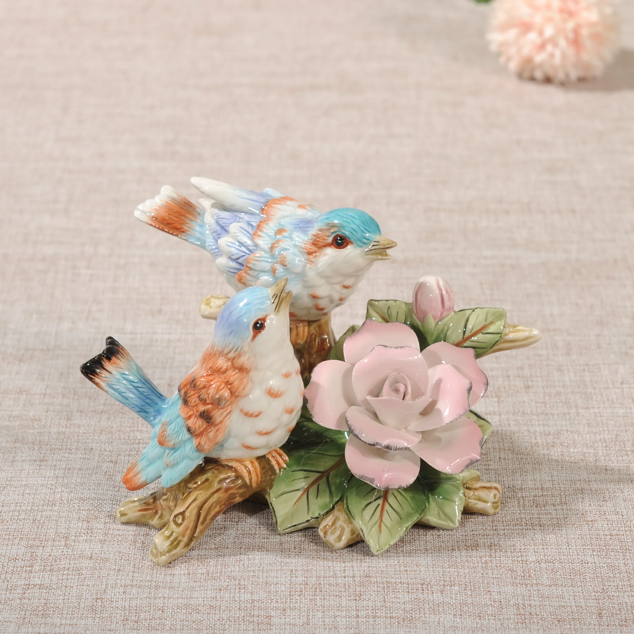 Ceramic Flower Bird Figurines Home Decor Hummingbird Ornament Decoration Porcelain Animal Figurine Wedding Gift Accessories