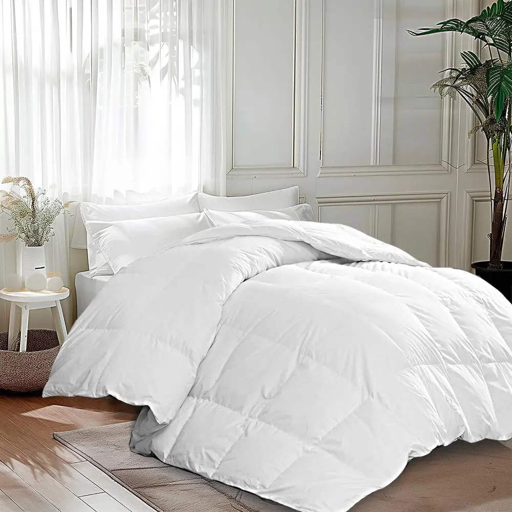 

Одеяло Queen Size из гусиного пуха и хлопка, гипоаллергенное, всесезонное, средней теплоты, 90x90 дюймов, белое
