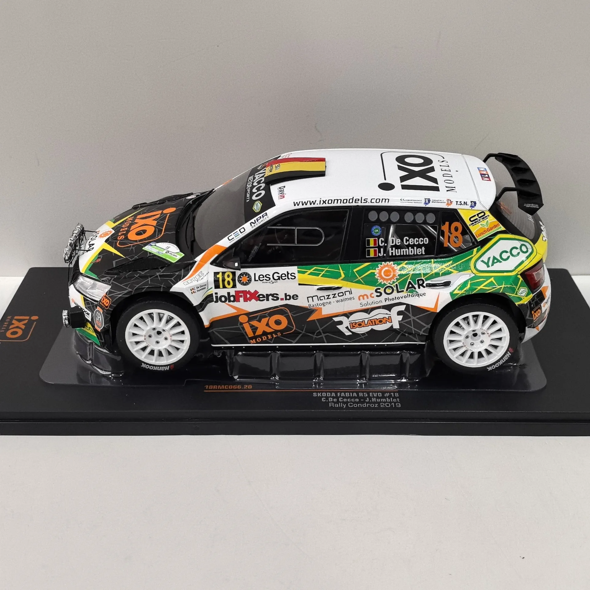 Diecast IXO 1/18 Scale SKODA FABIA R5 2019 #18 Skoda Racing Alloy Car Model Collectible Toy Gift Souvenir Display Ornament