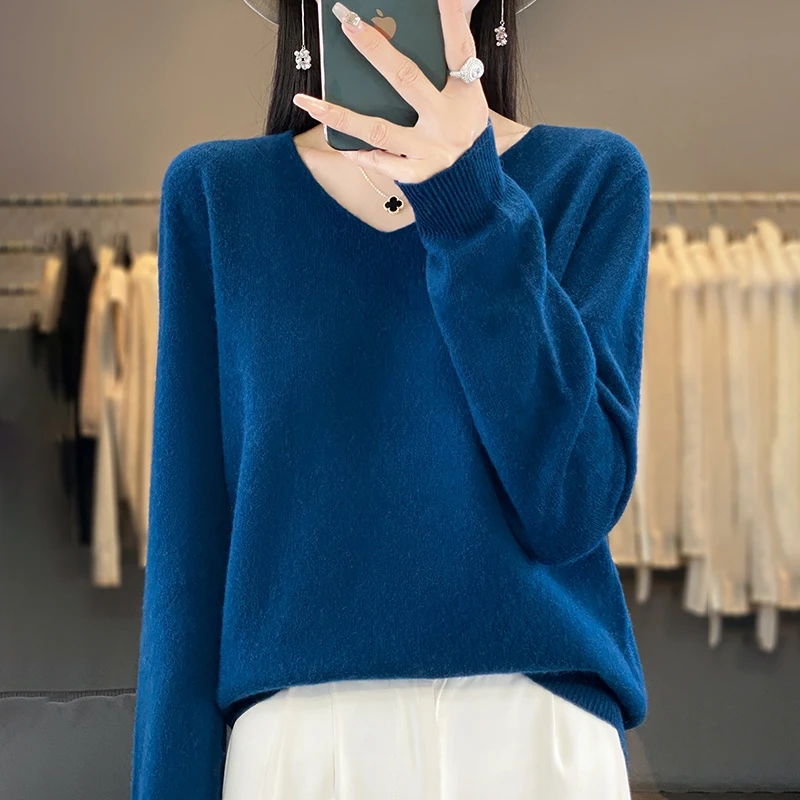 

New V-Neck Pullover Long-Sleeved, Fashionable And Comfortable Solid-Color Women's Autumn And Winter Knitted Sweater - WQ103