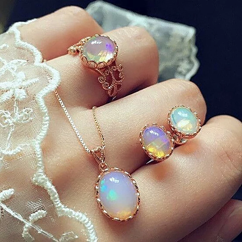 

Aurora Oval Zircon Jewelry Set Elegant Necklace Earring and Ring Set for Romantic Gold-Plated Faux Opal Wedding Accessories