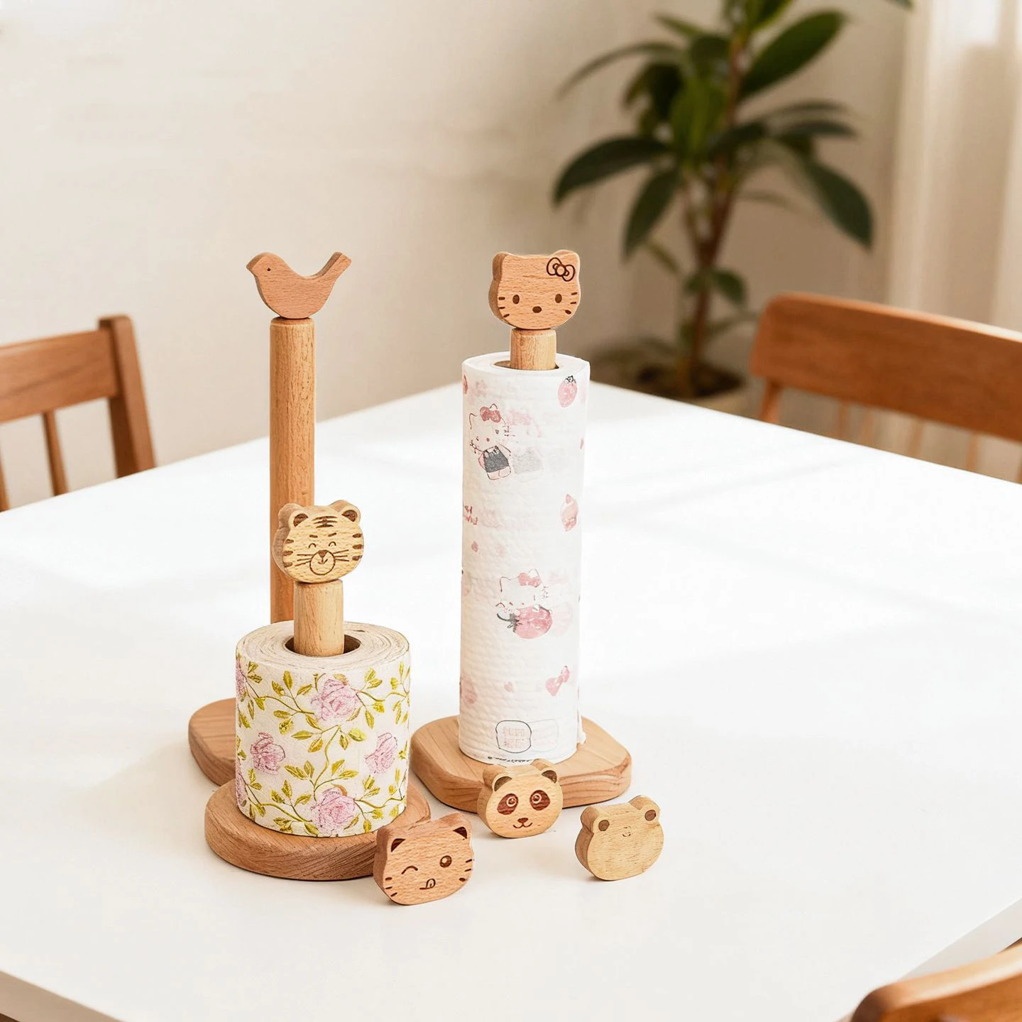 Natural Beech Wood Paper Towel Holder, Freestanding Kitchen Paper Roll Dispenser with Removable Animal Knob, Easy to Replace