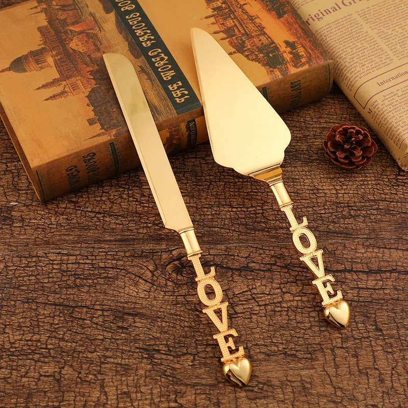 

European-style Golden Retro Knife and Server Set Hollow Out Pizza Shovel Cake Dessert Knife 2Pcs Wedding Birthdays Gift Set