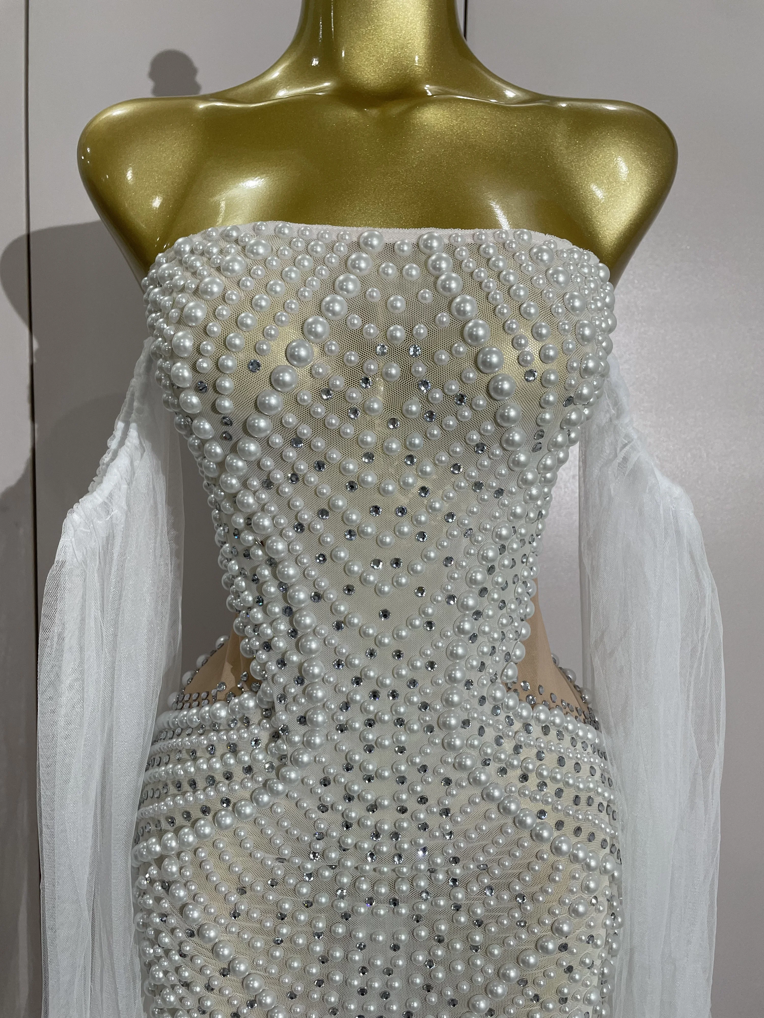 Elegant Sparkly Rhinestone White Pearl Sexy Strapless Mesh Long Dress Wedding Guest Gowns Luxury Birthday Evening Party Dress