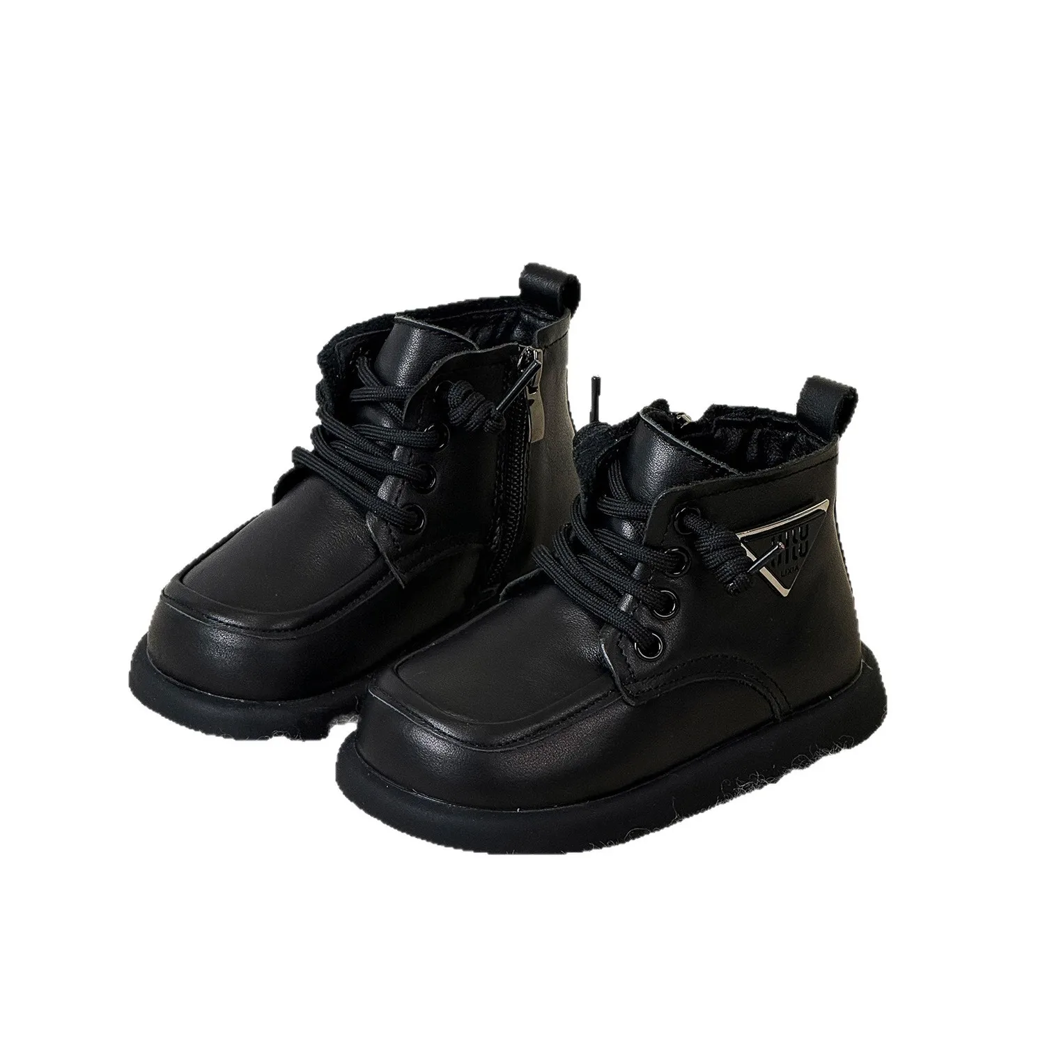 

Winter Children's Boys Girls Versatile Letter Plush Cowhide Leather Ankle Boots Kids Toddler Genuine Leather Warm Flat Boots